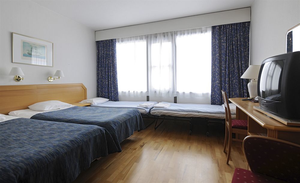 Park Alandia Hotel Mariehamn Buitenkant foto